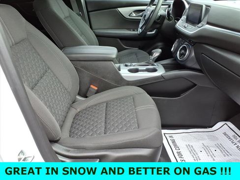 Used 2022 Chevrolet Blazer LT image 9