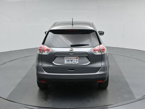 Used 2015 Nissan Rogue S image 39