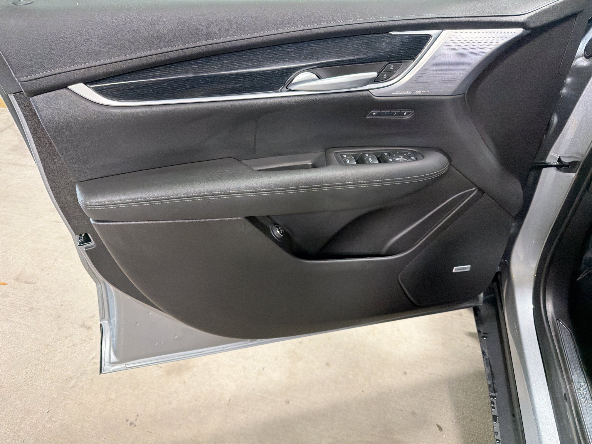 Used 2025 Cadillac XT5 Premium Luxury FWD image 21