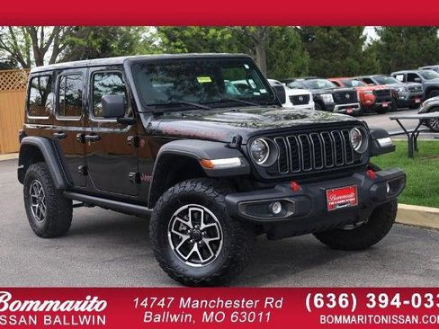 Used 2025 Jeep Wrangler Unlimited Rubicon image 1