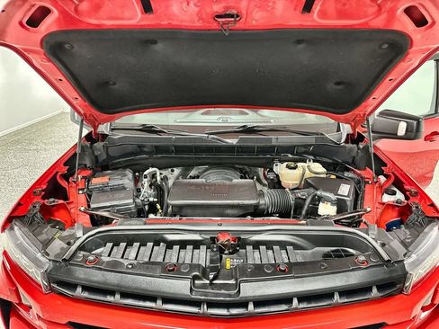 Used 2019 Chevrolet Silverado 1500 RST AWD/4WD image 17