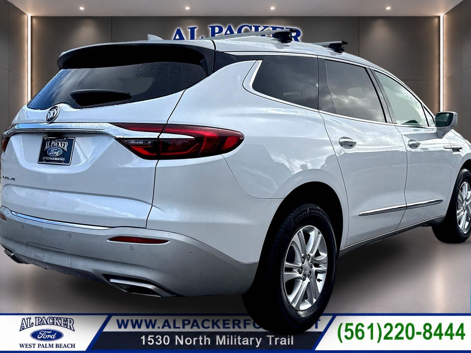 Used 2020 Buick Enclave Essence w/ Sound and Sites Package FWD image 6