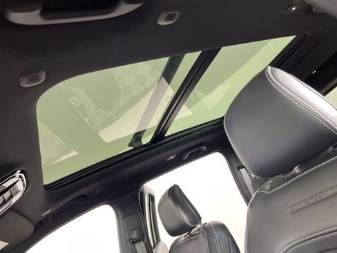 Used 2023 Jeep Grand Cherokee Overland image 38