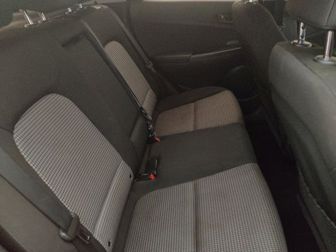 Used 2019 Hyundai Kona SE FWD image 19