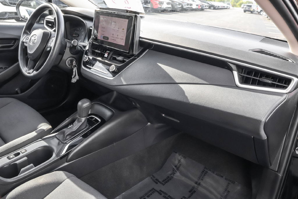 Used 2024 Toyota Corolla LE FWD image 34