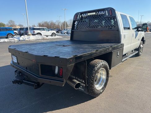 Used 2015 Ford F350 Lariat w/ Chrome Package image 5