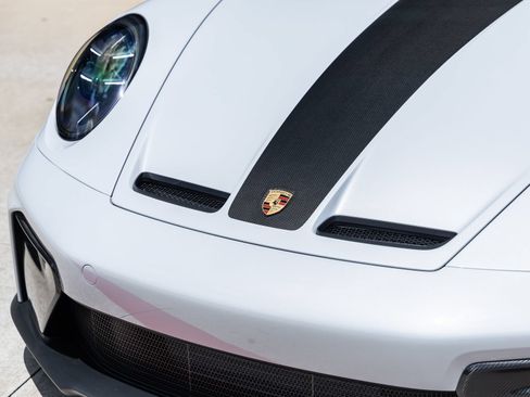 Certified 2026 Porsche 911 GT3 RWD image 26