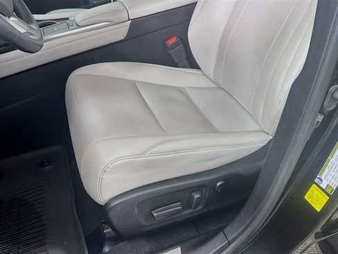 Used 2022 Lexus RX 350 AWD w/ Premium Package image 21