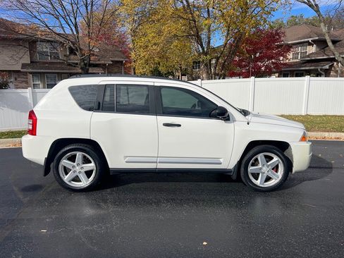 Used 2007 Jeep Compass Limited w/ Driver Convenience Group image 6