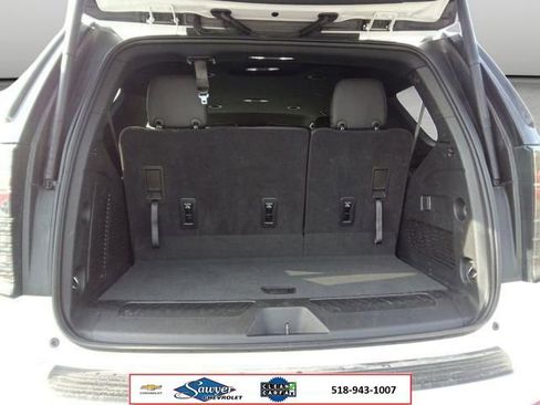Used 2025 Chevrolet Tahoe LT AWD/4WD image 18