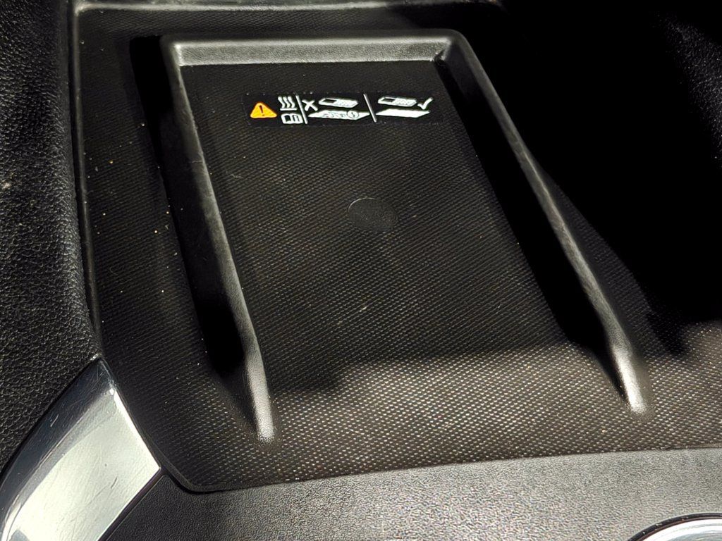 Used 2022 Chevrolet Traverse LT AWD/4WD image 9