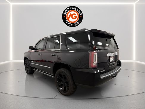 Used 2020 GMC Yukon Denali AWD/4WD image 5