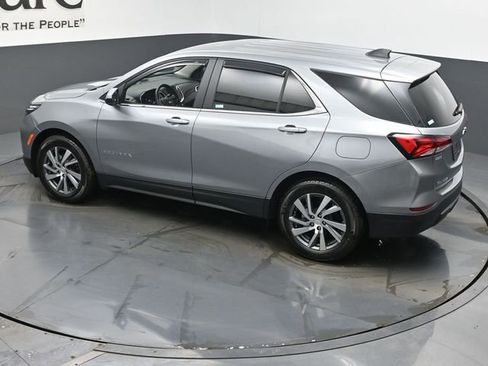 Used 2024 Chevrolet Equinox LT image 41