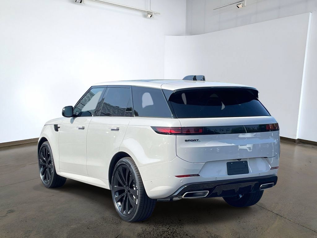 New 2026 Land Rover Range Rover Sport Dynamic SE AWD/4WD image 6