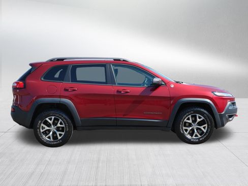 Used 2014 Jeep Cherokee Trailhawk w/ Leather Interior Group AWD/4WD image 8