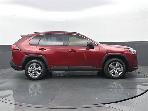 Used 2025 Toyota RAV4 LE image 2