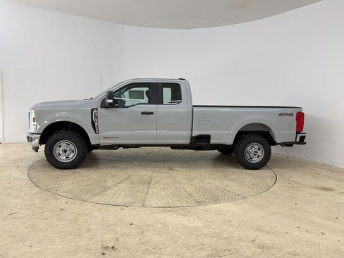 New 2026 Ford F250 XL AWD/4WD image 2