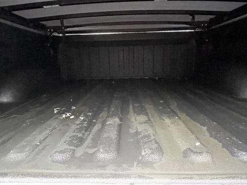 Used 2020 RAM 1500 Laramie w/ Sport Appearance Package image 20