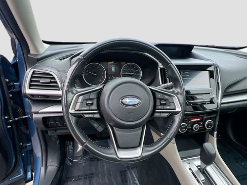 Used 2019 Subaru Forester Premium image 11