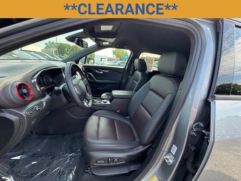 Certified 2025 Chevrolet Blazer RS FWD image 24