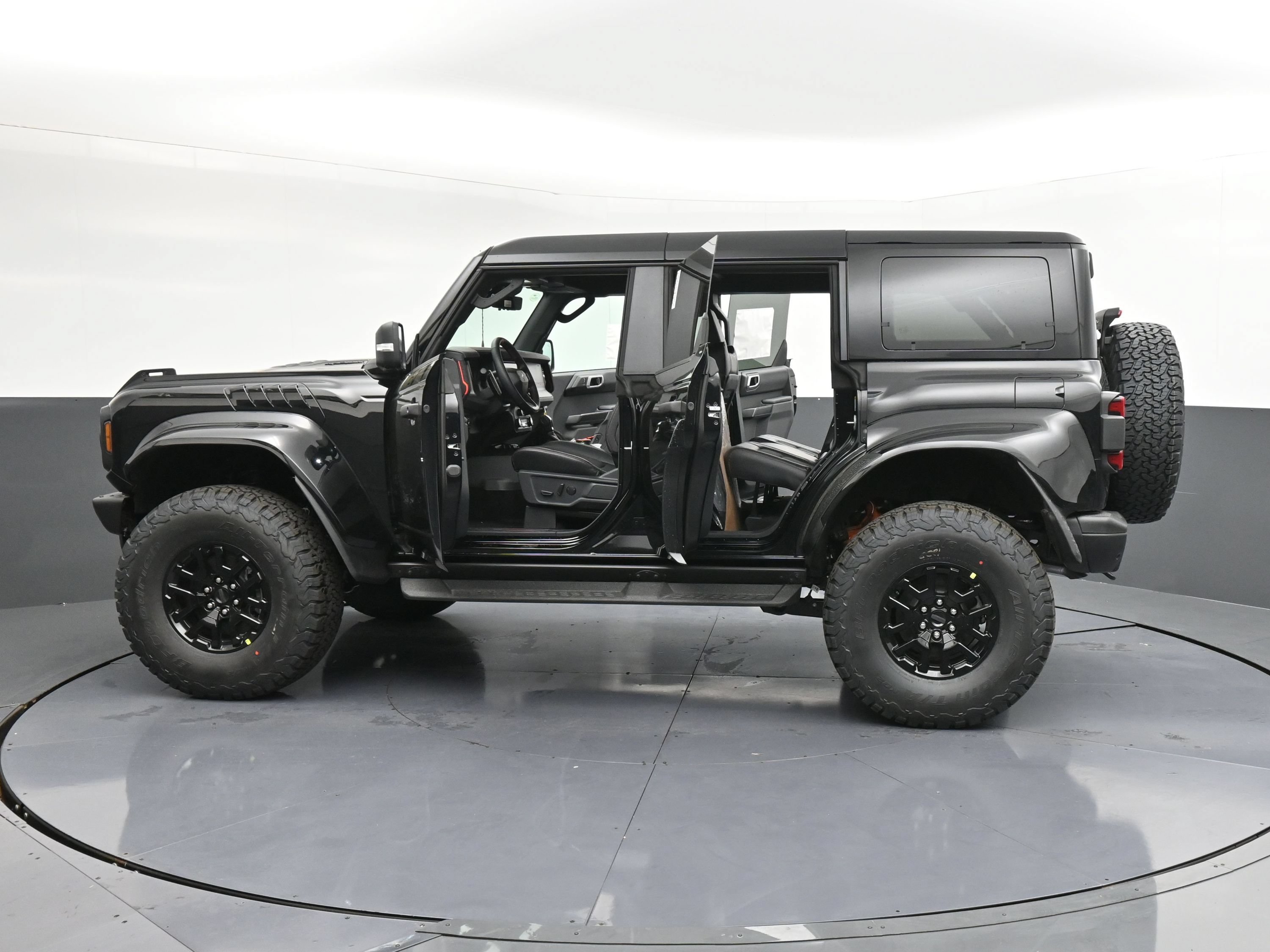Used 2026 Ford Bronco Raptor AWD/4WD image 27