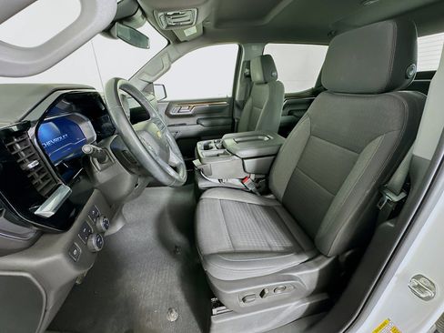 Used 2023 Chevrolet Silverado 1500 LT image 13