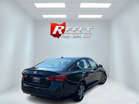 Used 2020 Nissan Altima 2.5 S FWD image 7