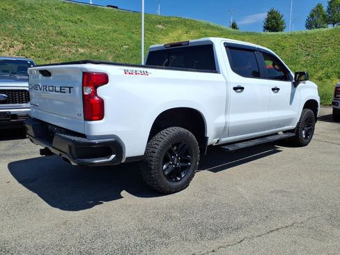 Used 2022 Chevrolet Silverado 1500 LT Trail Boss w/ Convenience Package II image 5