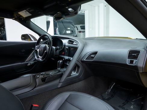 Used 2017 Chevrolet Corvette Z06 RWD image 23