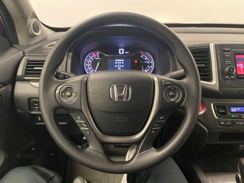 Used 2018 Honda Ridgeline Sport image 16