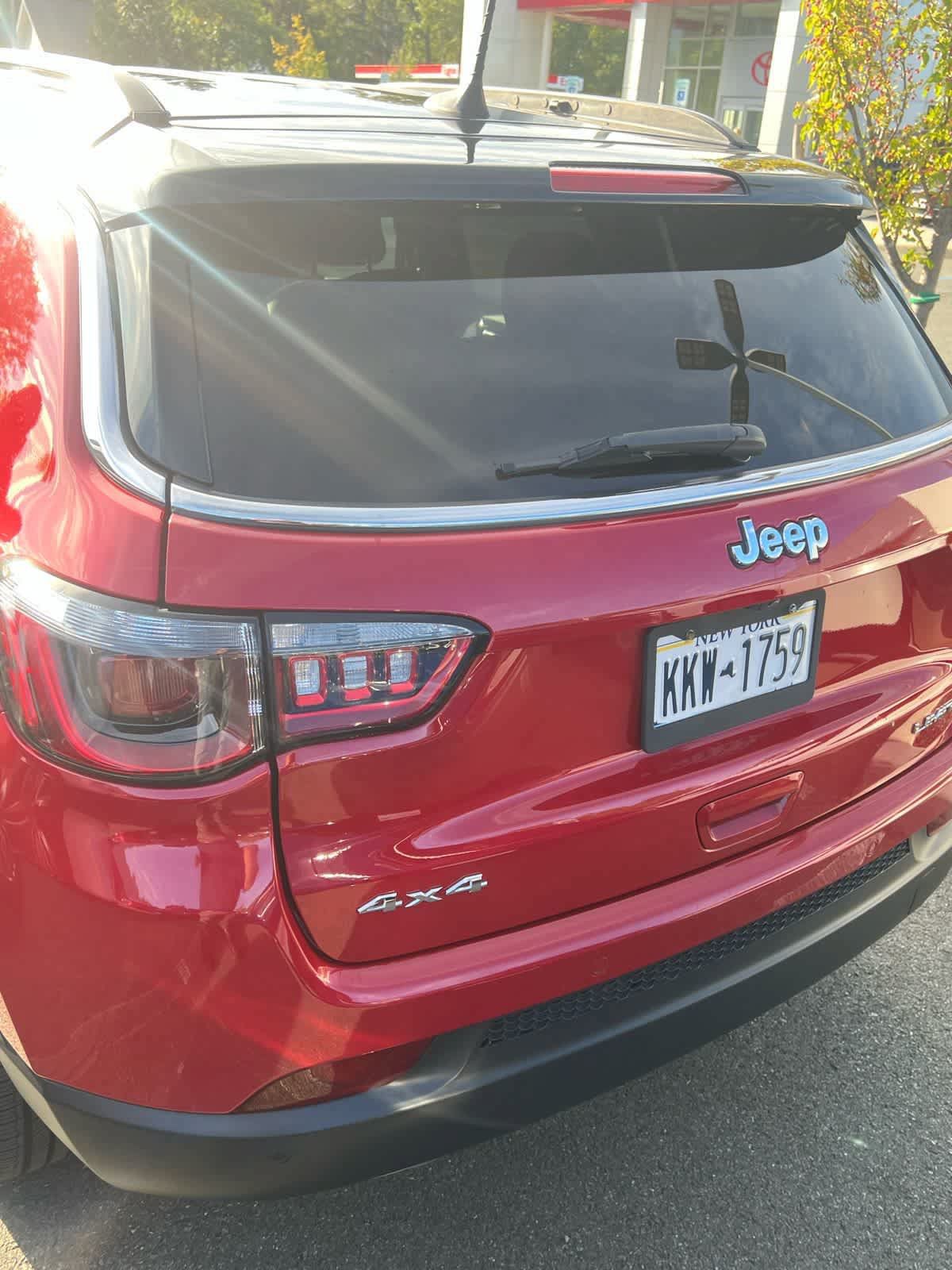Used 2023 Jeep Compass Limited AWD/4WD image 6