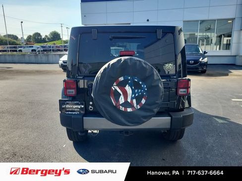 Used 2011 Jeep Wrangler Unlimited Sport AWD/4WD image 3