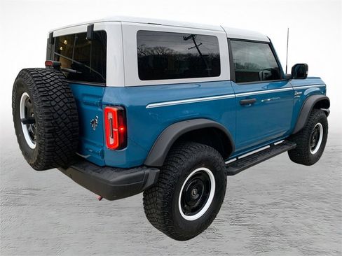 Used 2024 Ford Bronco Heritage Edition image 2