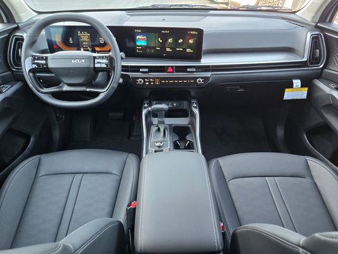 New 2026 Kia Sorento S w/ S Panoramic Sunroof Package image 11