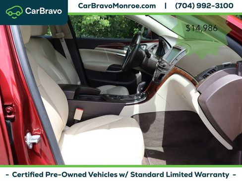 Certified 2017 Buick Regal Premium w/ Driver Confidence Package #1 FWD image 46