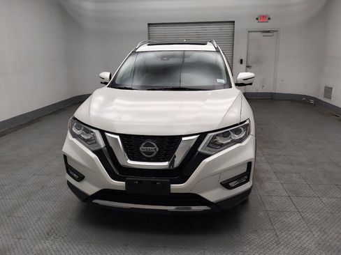 Used 2019 Nissan Rogue SL w/ Premium Package image 15