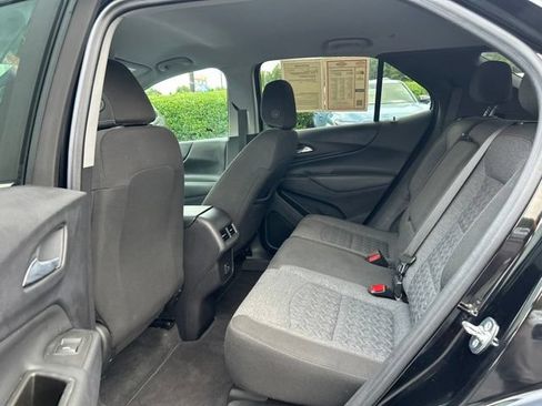 Used 2024 Chevrolet Equinox LT AWD/4WD image 17