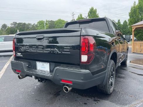 Used 2024 Honda Ridgeline Black Edition image 7