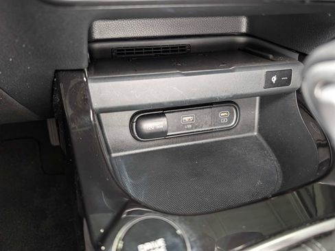Certified 2024 Kia Seltos SX w/ SX Sunroof Package AWD/4WD image 33