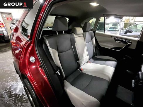 Certified 2022 Toyota RAV4 XLE image 19