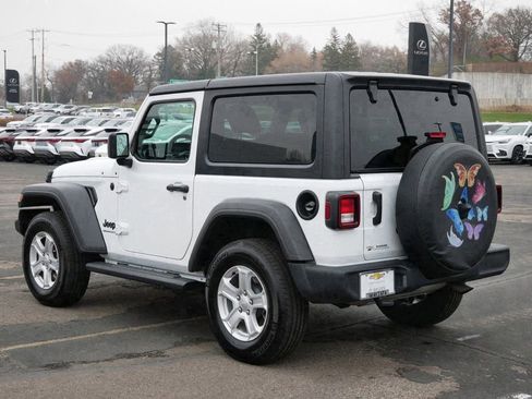 Used 2023 Jeep Wrangler Sport S image 5