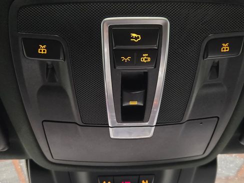 Used 2016 Mercedes-Benz GLE 350 4MATIC w/ Premium Package image 13