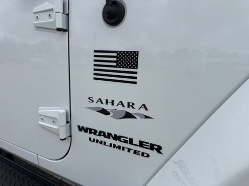 Used 2015 Jeep Wrangler Unlimited Sahara w/ Max Tow Package image 39