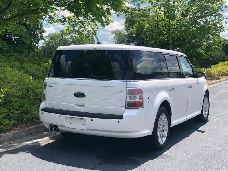 Used 2010 Ford Flex SEL AWD/4WD image 8