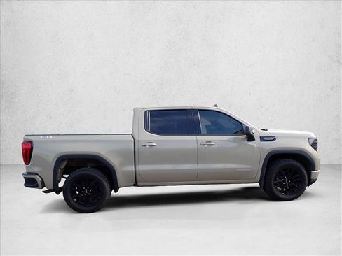 Used 2022 GMC Sierra 1500 Elevation AWD/4WD image 5