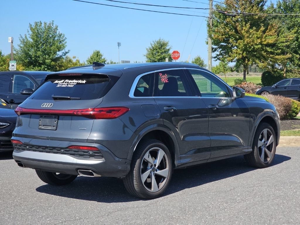 Certified 2025 Audi Q5 Premium Plus w/ Premium Plus AWD/4WD image 13
