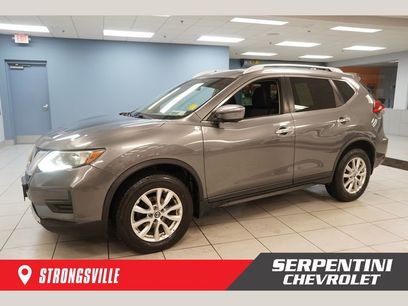 Used 2017 Nissan Rogue SV w/ SV Premium Package