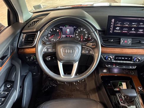 Used 2023 Audi Q5 2.0T Premium w/ Convenience Package AWD/4WD image 15