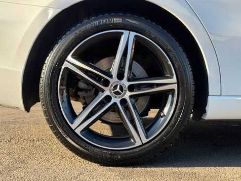 Used 2019 Mercedes-Benz A 220 4MATIC image 17
