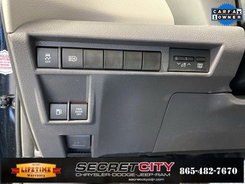 Used 2024 Toyota Sienna LE image 14